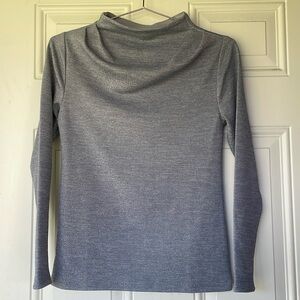 💥CLEAR OUT Ann Taylor metallic long sleeve top